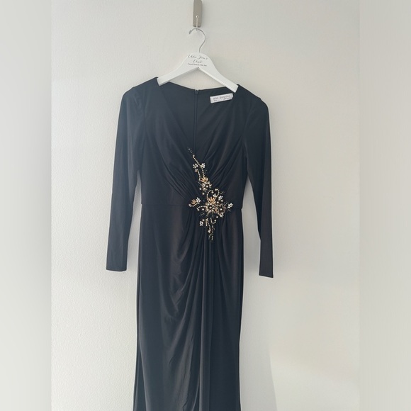 MAC DUGGAL Black Faux Wrap Long Sleeve Gown with Appliqué Detail 2 - Picture 5 of 8